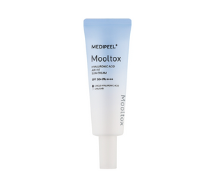 Сонцезахисний зволожуючий крем для обличчя Medi-Peel Hyaluronic Acid Aqua Mooltox AIR FIT Sun Cream SPF 50+ 50 мл 8809941822199 фото