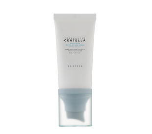 Сонцезахисна сироватка Skin1004 Madagascar Centella Hyalu-Cica Water-Fit Sun Serum 50 мл 8809576261592 фото